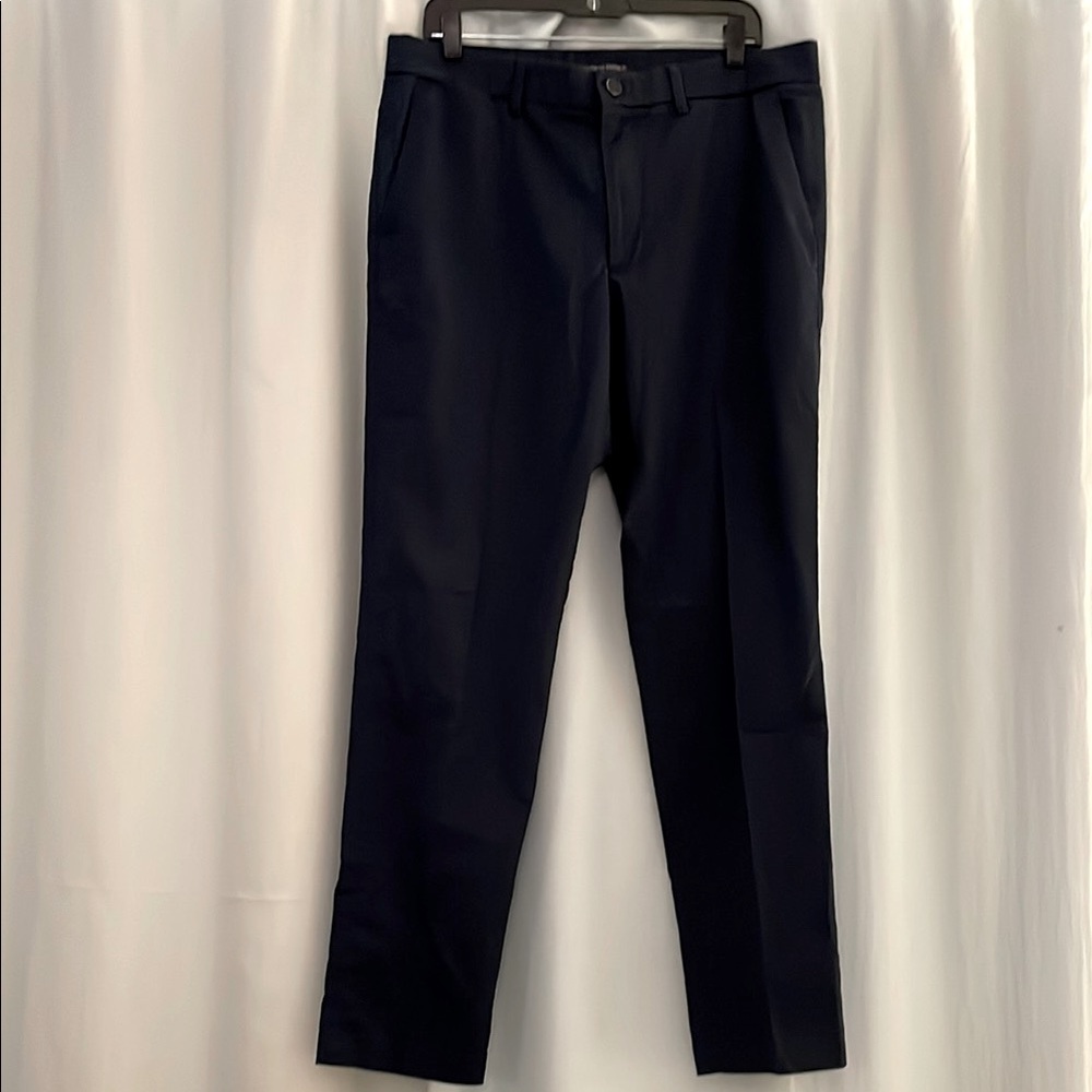 3‎ for $25! Banana Republic Men's Navy Blue Dress Pants, size 34x32